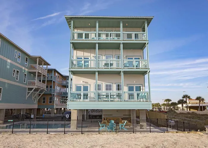 Breezyville Southeast 12br Holiday home