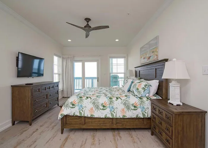 Holiday home Breezyville Southeast 12br