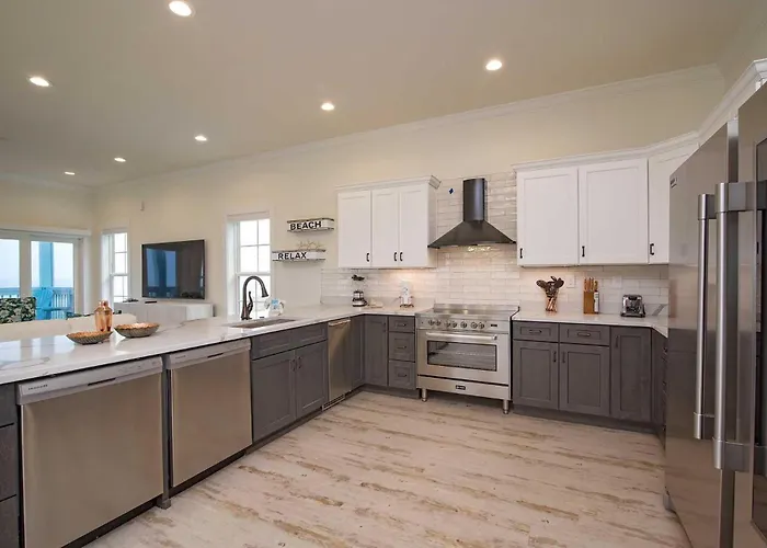 Breezyville Southeast 12br
